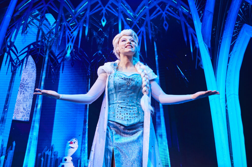 Elsa appearing in Frozen: A Musical Invitation at Animation Celebration
