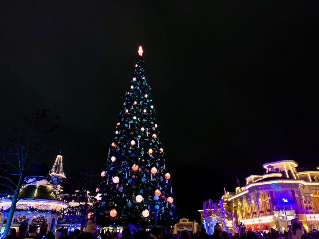 Disney’s Enchanted Christmas will return to Disneyland Paris 13th November 2021 - 9th January 2022
