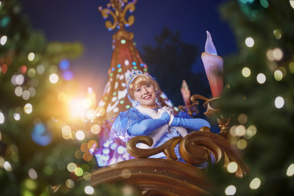 Princesses will appear in Mickey’s Dazzling Christmas Parade, the new Christmas parade coming to Disneyland Paris